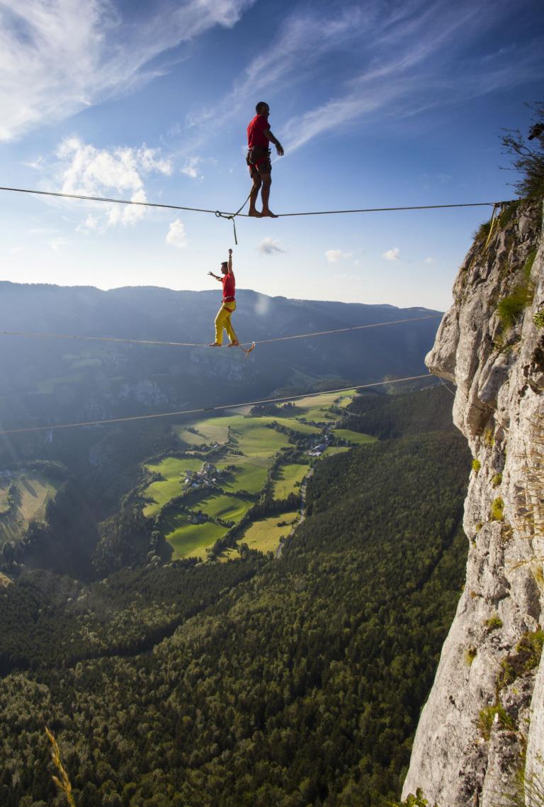 Slackline Vignette cBooth