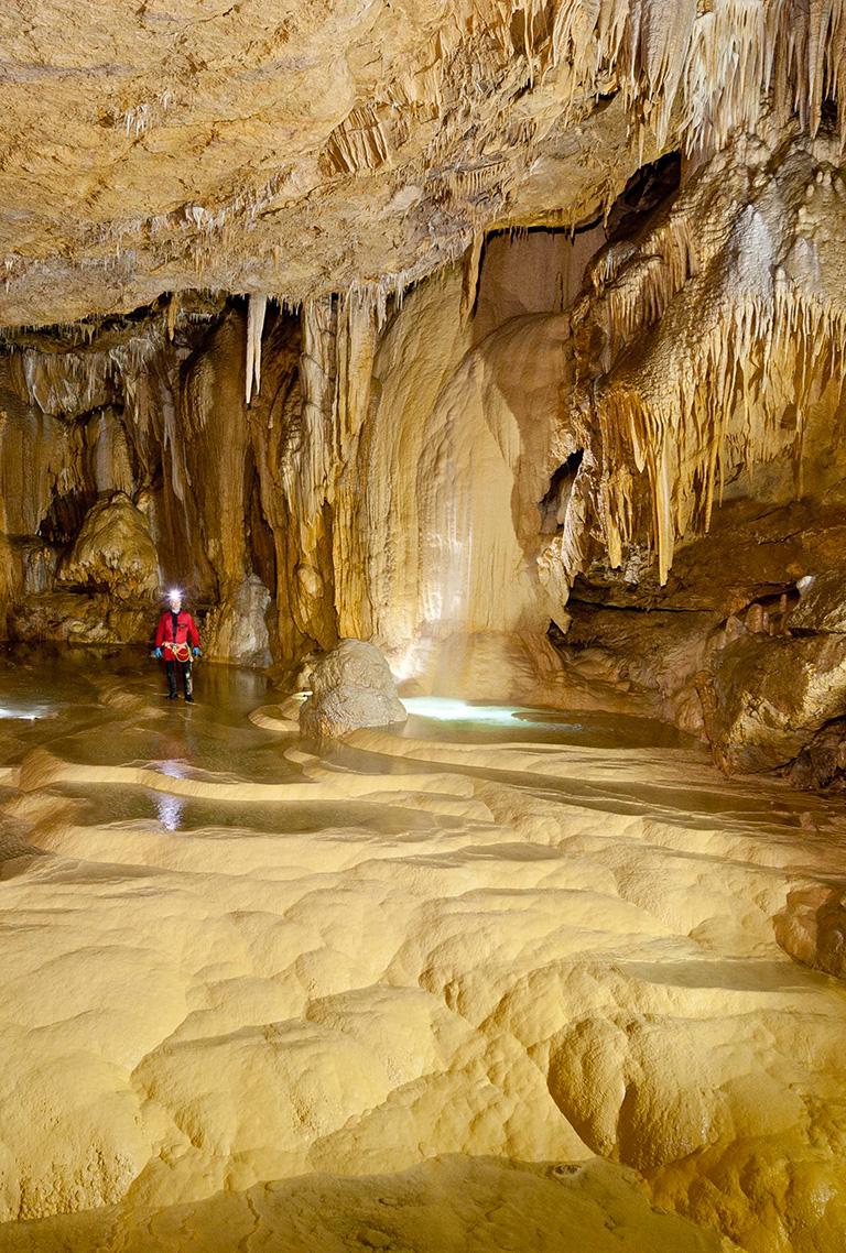 Spéléo dans le Vercors ©Serge Caillault  