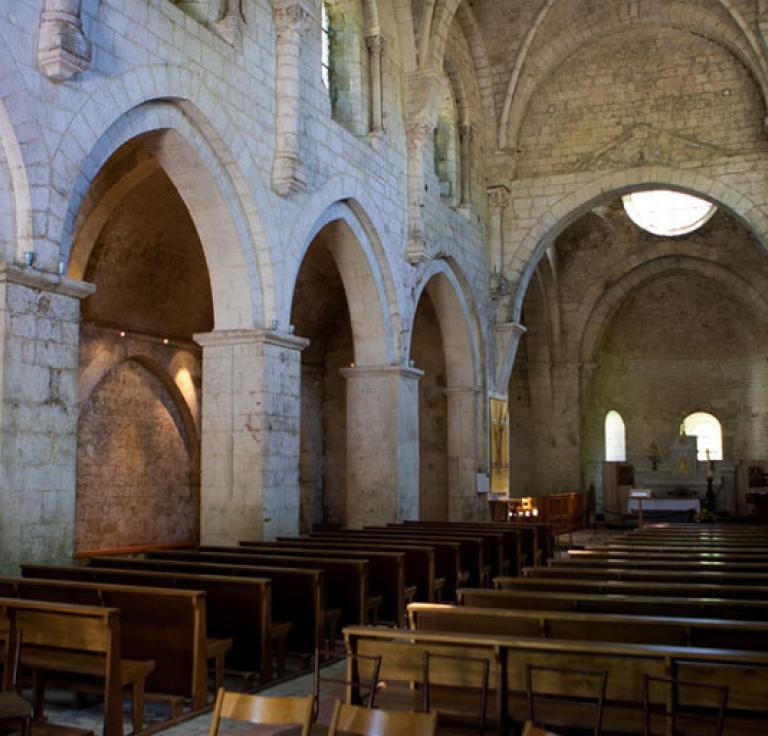 Abbaye de Léoncel intérieur